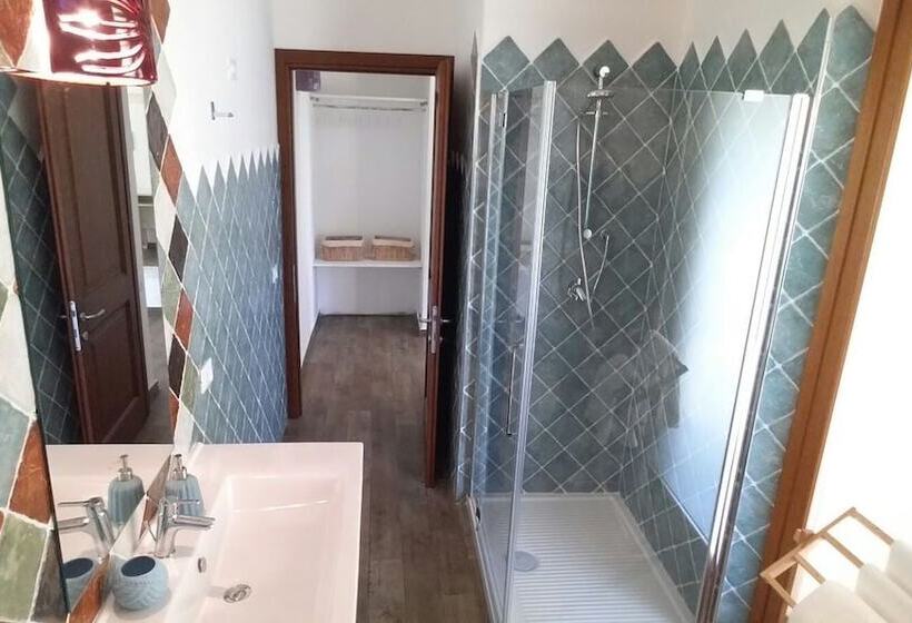 Номер Deluxe Вид на Сад, Relais Benemari