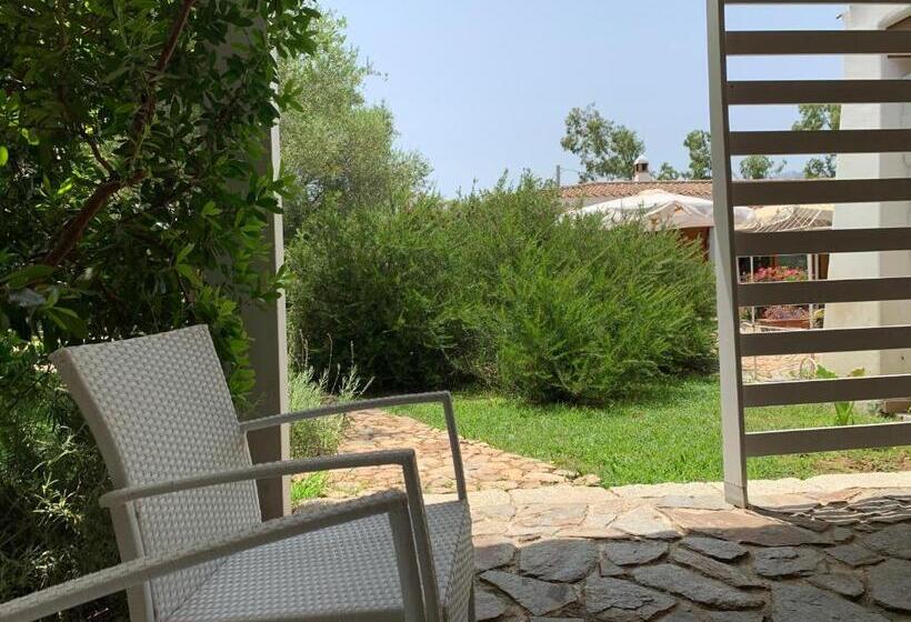 Номер Deluxe Вид на Сад, Relais Benemari