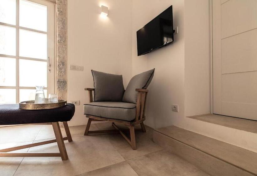 Номер Стандарт, Ariá Estate Suites & Spa