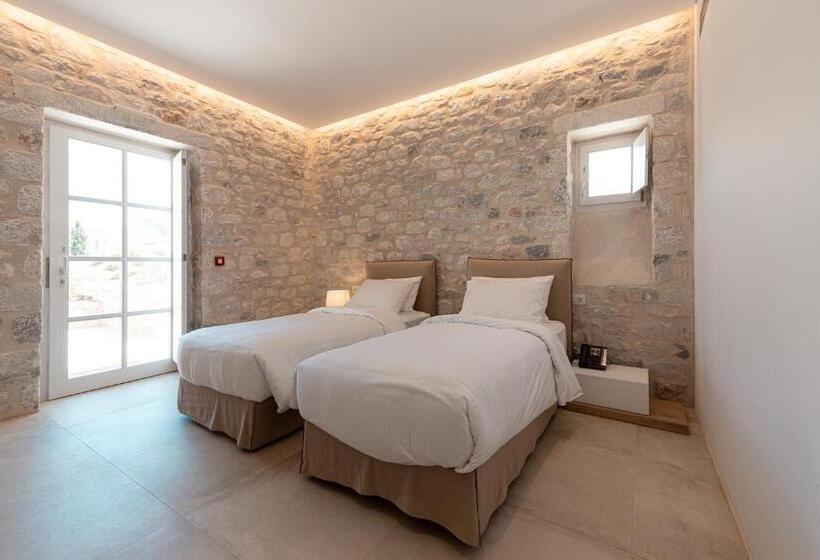 Номер Deluxe Вид на Море Боковой, Ariá Estate Suites & Spa