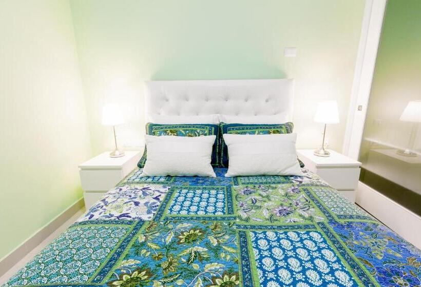 小型套房, Ducassi Suites Rooftop Pool Beach Club & Spa