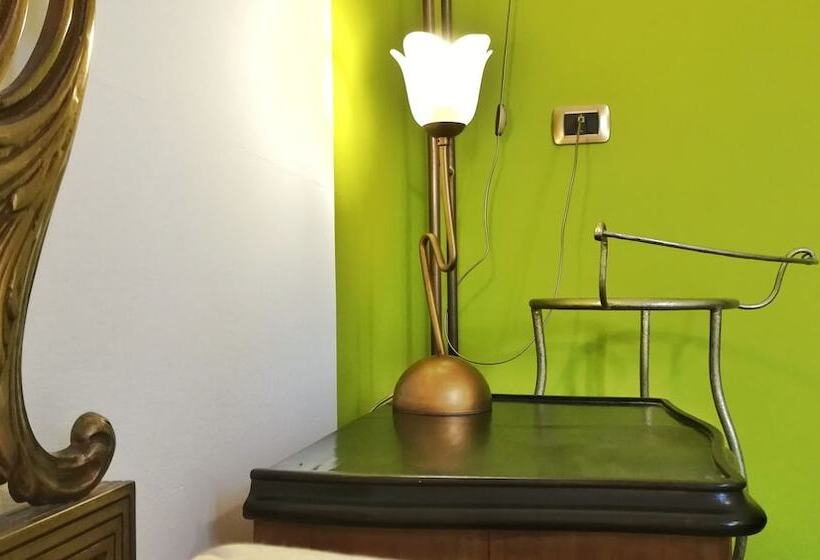 스탠다드 발코니 룸, Esagono Monello