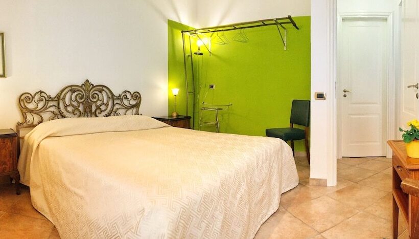 스탠다드 발코니 룸, Esagono Monello