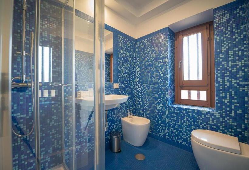 스탠다드 룸 킹사이즈 침대, Malì Trevignano Piccolo