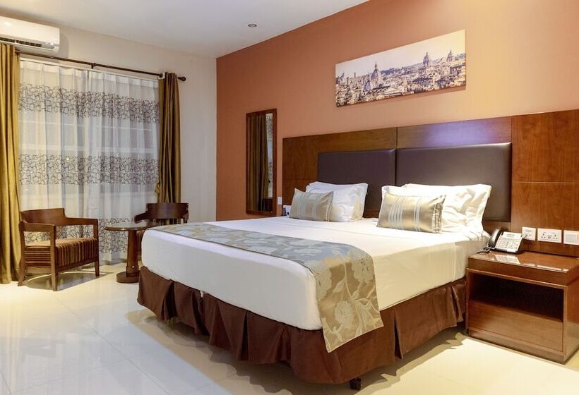 غرفة ديلوكس, Frederick's Lodge