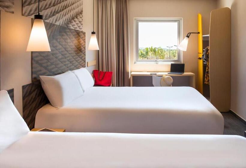 2ダブルベッドのスタンダードルーム, Ibis Mazatlan Marina