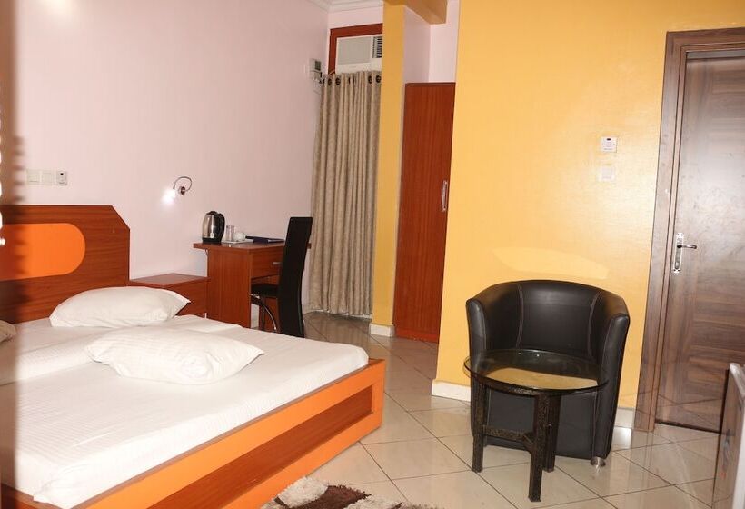 اتاق لوکس, Royal Charlin Hotel And Suites