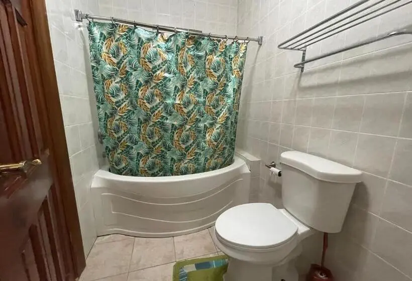 اتاق استاندارد با چشم‌انداز باغ, Skyline Suites Villa And Spa
