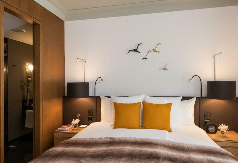 غرفة ديلوكس ذات إطلالة, Bürgenstock Hotels & Resort   Palace