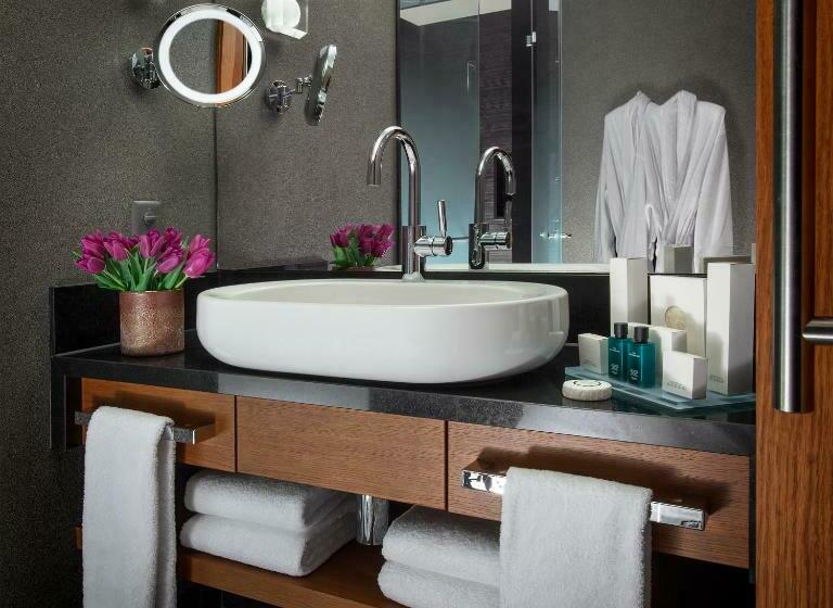 غرفة ديلوكس ذات إطلالة, Bürgenstock Hotels & Resort   Palace