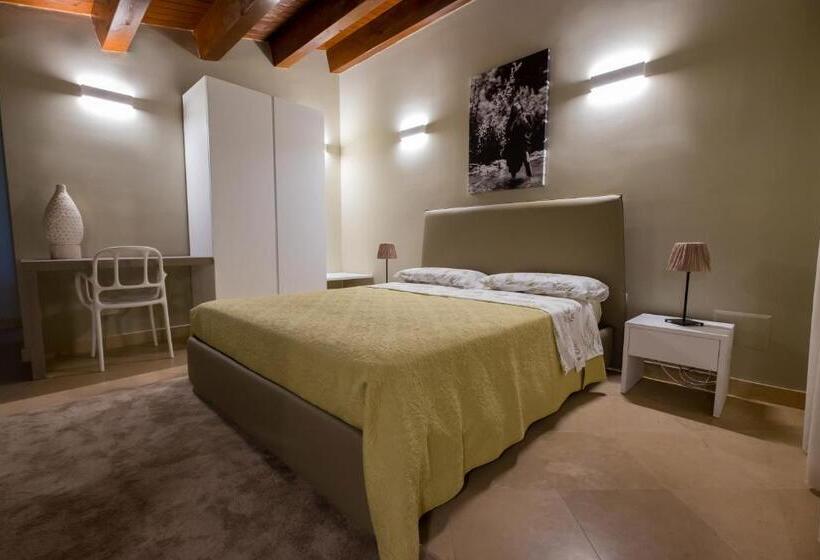 Люкс Вид на Сад, Domus Hyblaea Resort