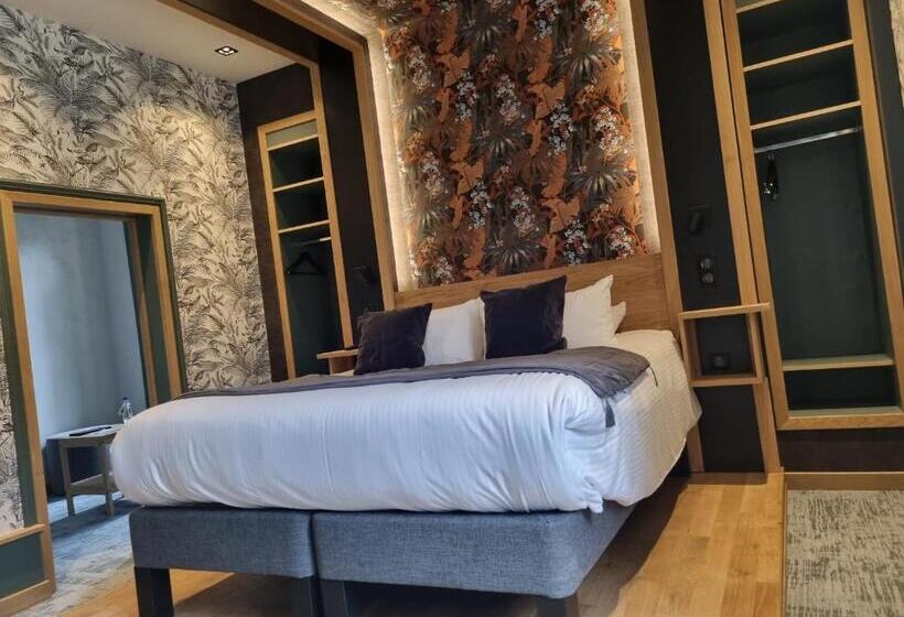 جناح, Hôtel La Brasserie