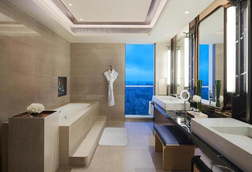 סוויטה אקזקיוטיב, Hyatt Regency Shanghai Jiading