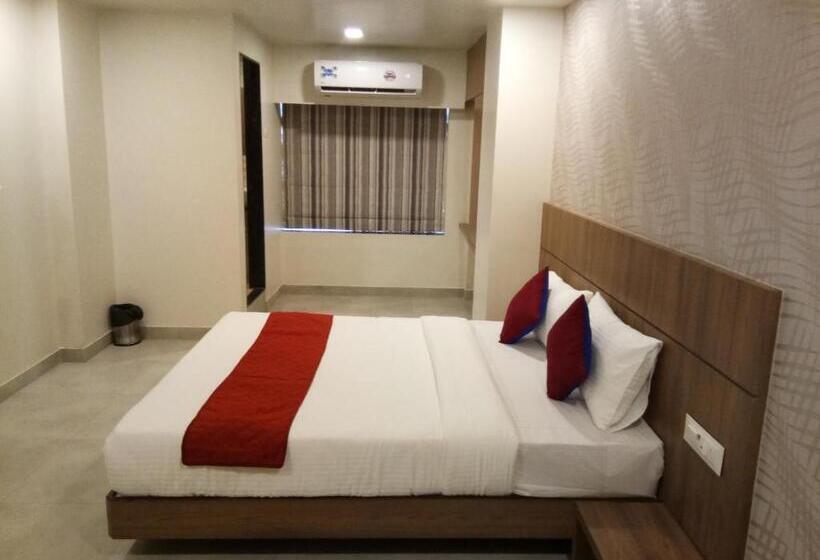 חדר דלוקס, Imperial