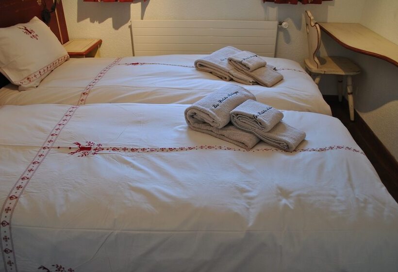 家庭间, Les Petits Mélèzes