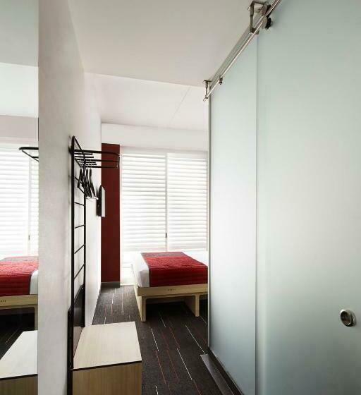 스탠다드 룸, Pod Times Square