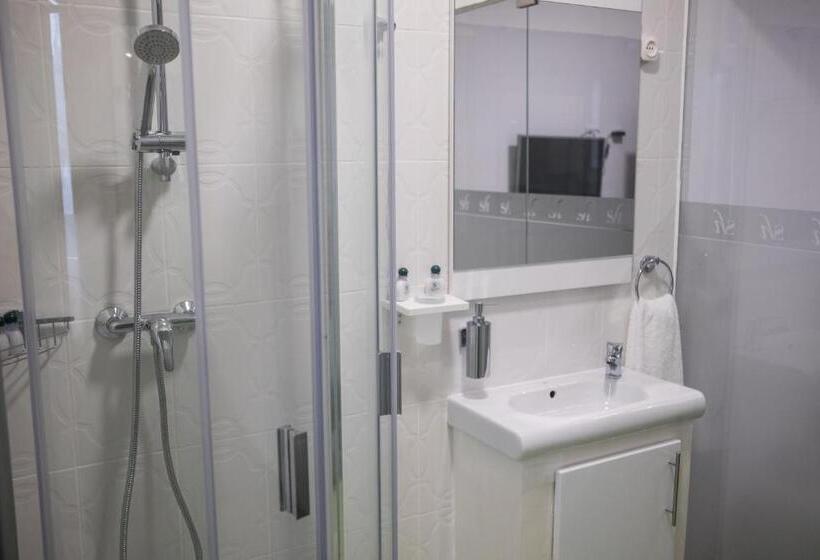 اتاق استاندارد, Sh Boutique