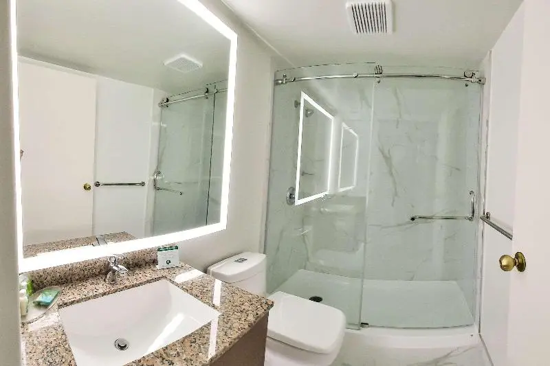 سوییت با استخر, Tsamis Zante Suites