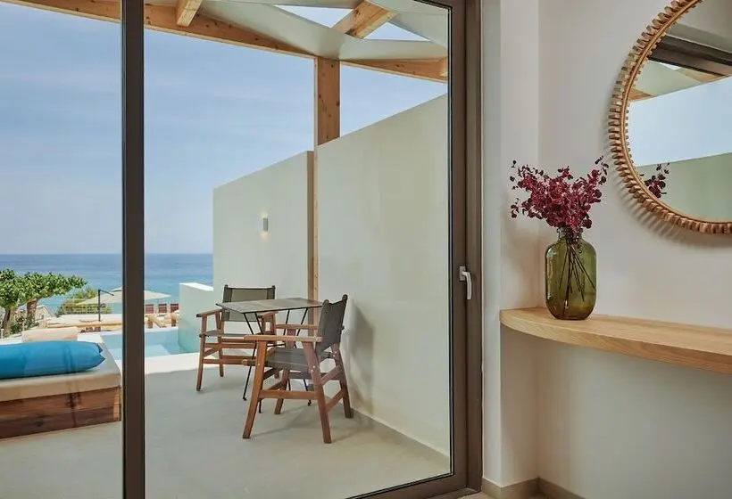 سوییت جونیور با چشم‌انداز دریا, Tsamis Zante Suites
