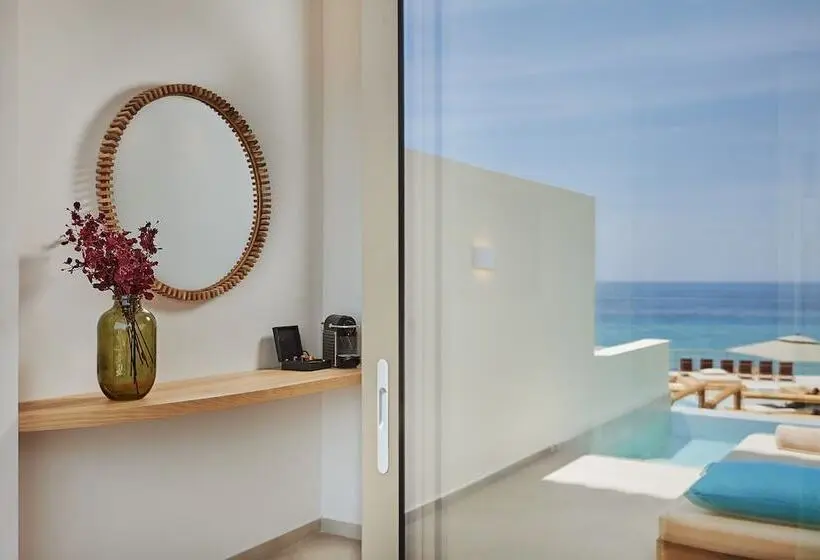سوییت جونیور با چشم‌انداز دریا, Tsamis Zante Suites