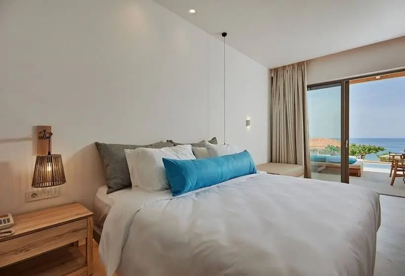 سوییت جونیور با چشم‌انداز دریا, Tsamis Zante Suites