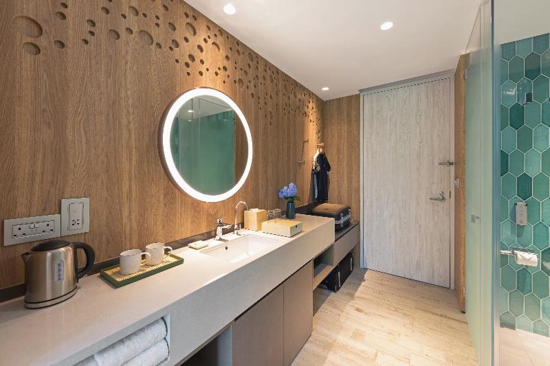 اتاق لوکس, Village Hotel Sentosa By Far East Hospitality