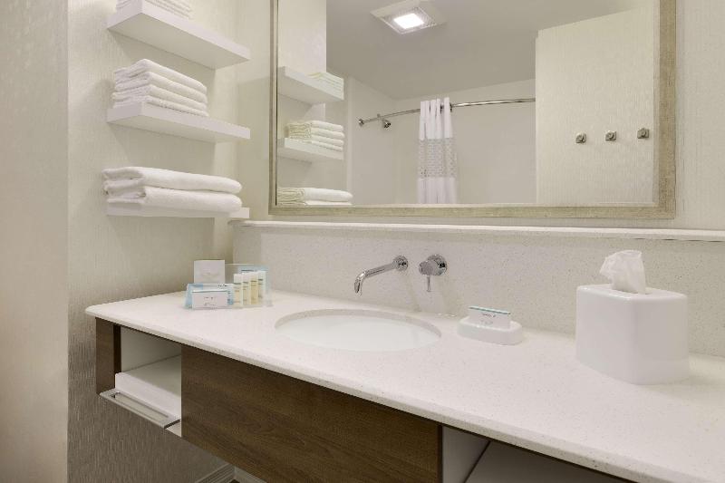 اتاق خانوادگی, Village Hotel Sentosa By Far East Hospitality