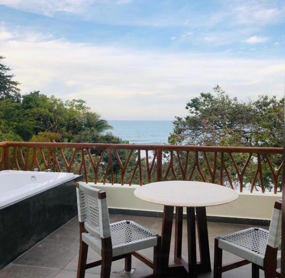 バルコニー付きジュニアスイート, Ysuri Sayulita