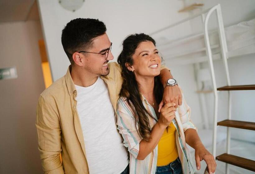 ルームシェアのワンベッド, New Generation Hostel Milan Center