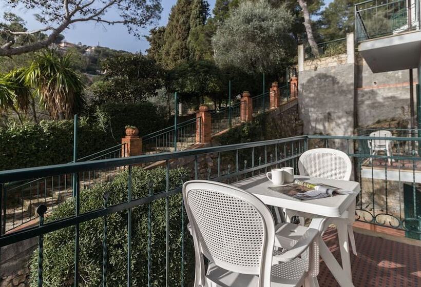 استودیو استاندارد با چشمانداز دریا, Residence Il Poggio