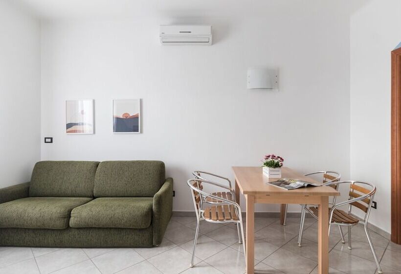 آپارتمان 1 خوابه, Residence Il Poggio