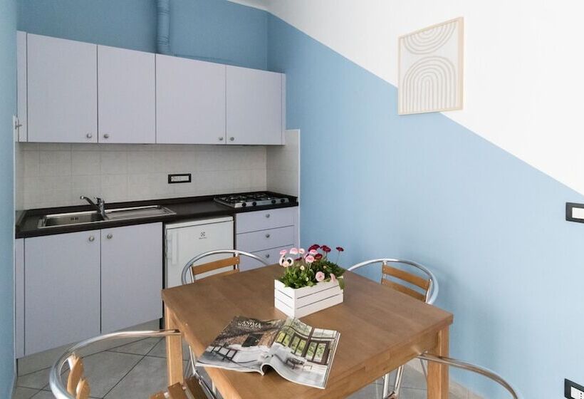 آپارتمان 1 خوابه با چشم‌انداز دریا, Residence Il Poggio