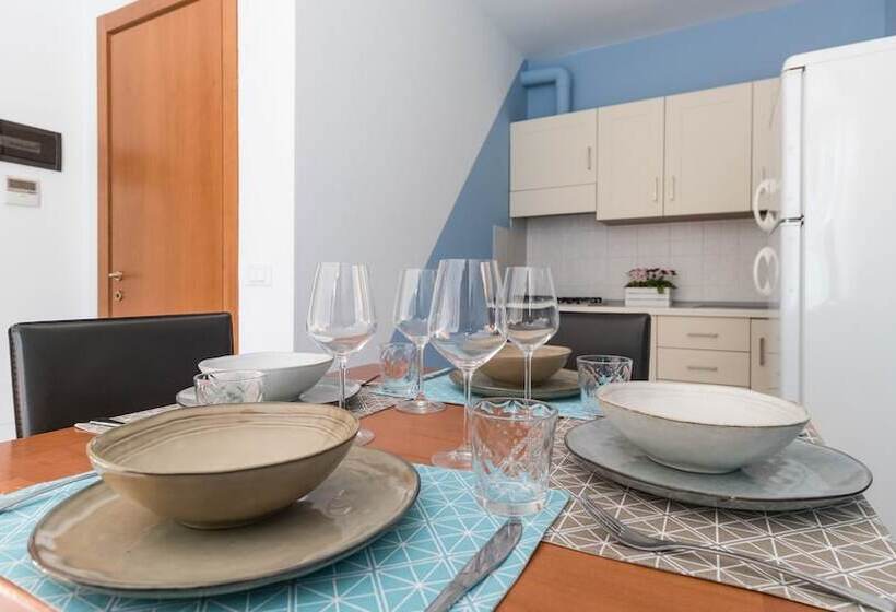 2 Bedroom Apartment Side Sea View, Residence Il Poggio