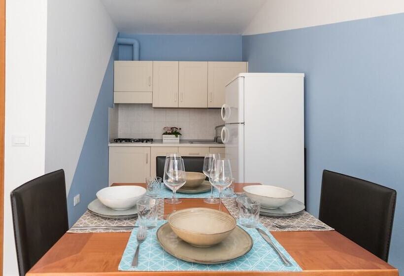 2 Bedroom Apartment Side Sea View, Residence Il Poggio