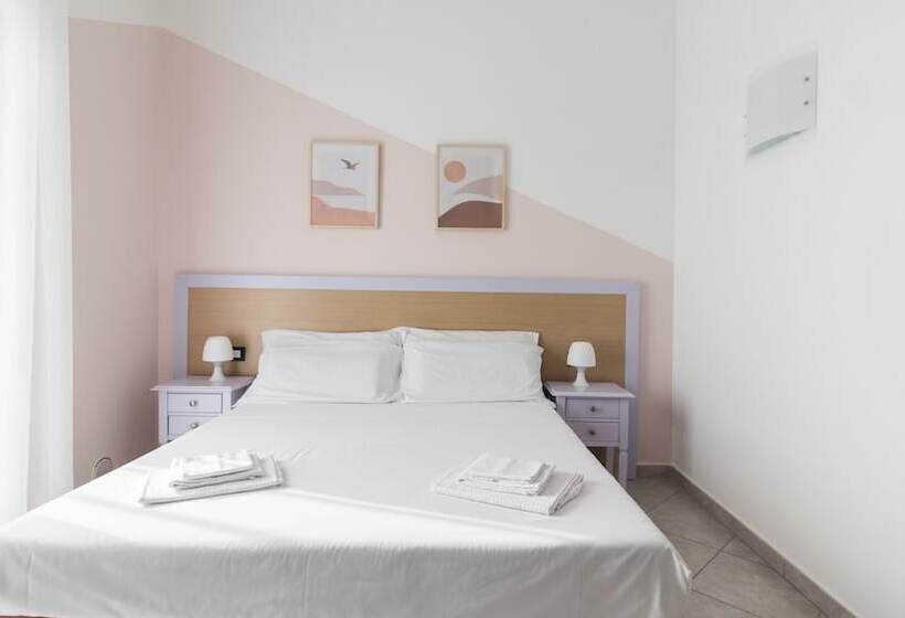 استودیوی استاندارد با چشمانداز دریا, Residence Il Poggio