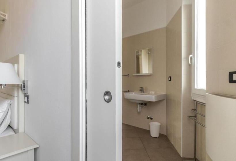 آپارتمان 1 خوابه با چشم‌انداز, Residence Il Poggio