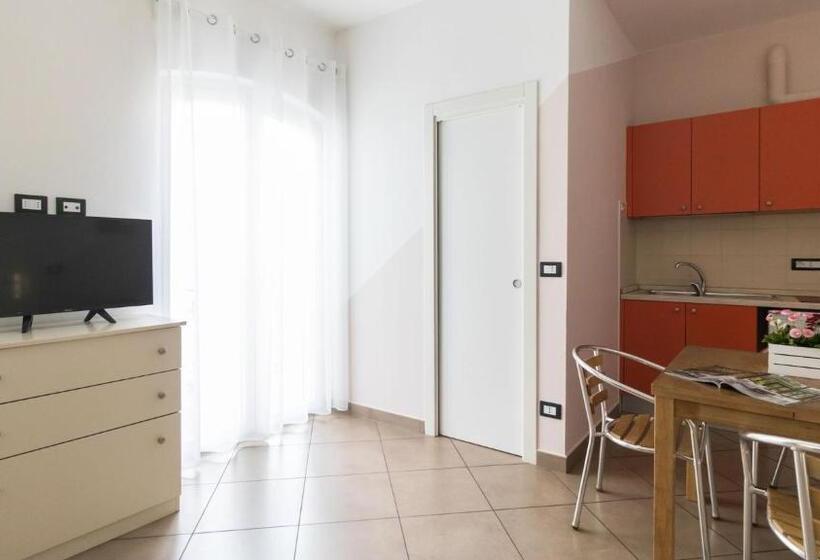 آپارتمان 1 خوابه با چشم‌انداز, Residence Il Poggio