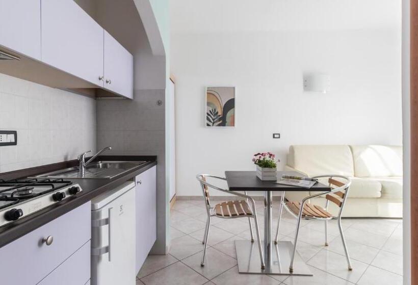 استودیوی استاندارد, Residence Il Poggio