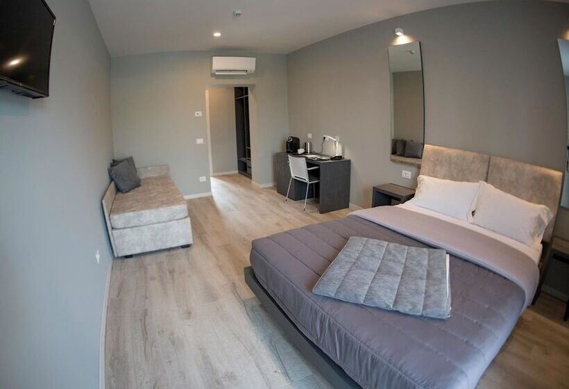 수피리어 룸, Aurora Apart