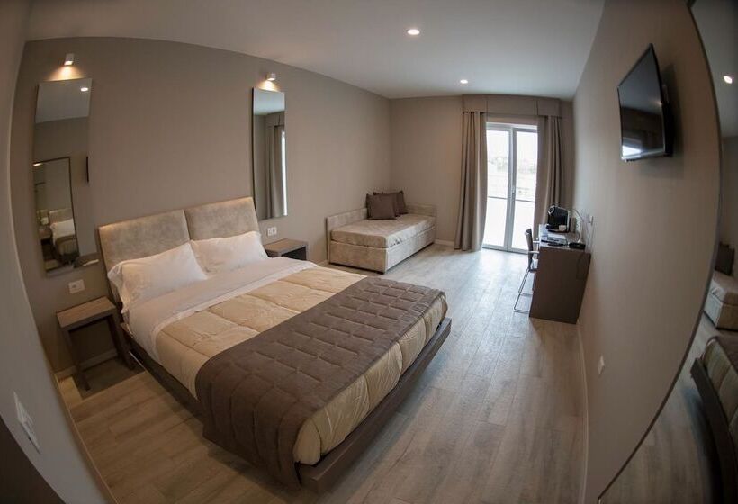 수피리어 룸, Aurora Apart