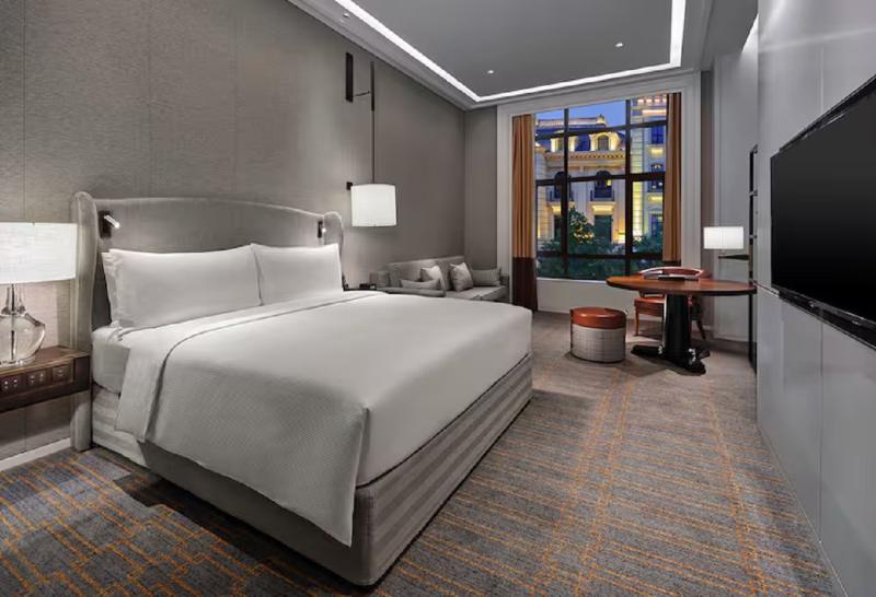 残疾人使用的带特大床的标准间, Coast Oliver