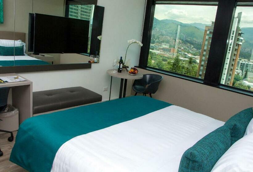 スタンダードルーム, Estelar Square