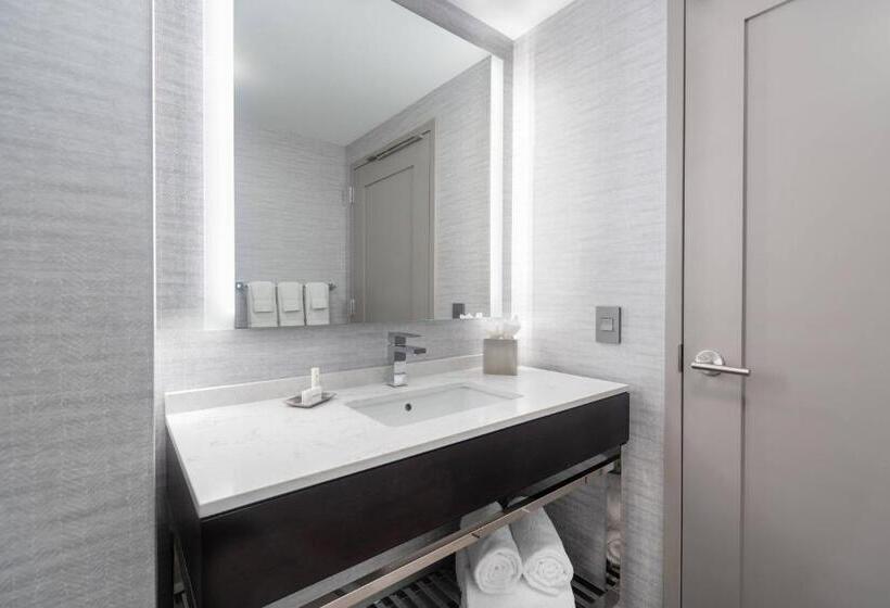 스탠다드 룸 킹사이즈 침대, Fairfield Inn & Suites By Marriott Boston Waltham