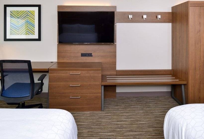 جناح لذوى الاحتياجات الخاصة, Holiday Inn Express & Suites   Ottumwa, An Ihg