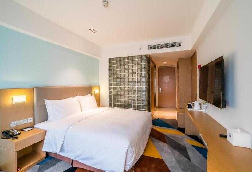 חדר סטנדרט עם מיטת קינג, Holiday Inn Express Chengdu Xindu, An Ihg