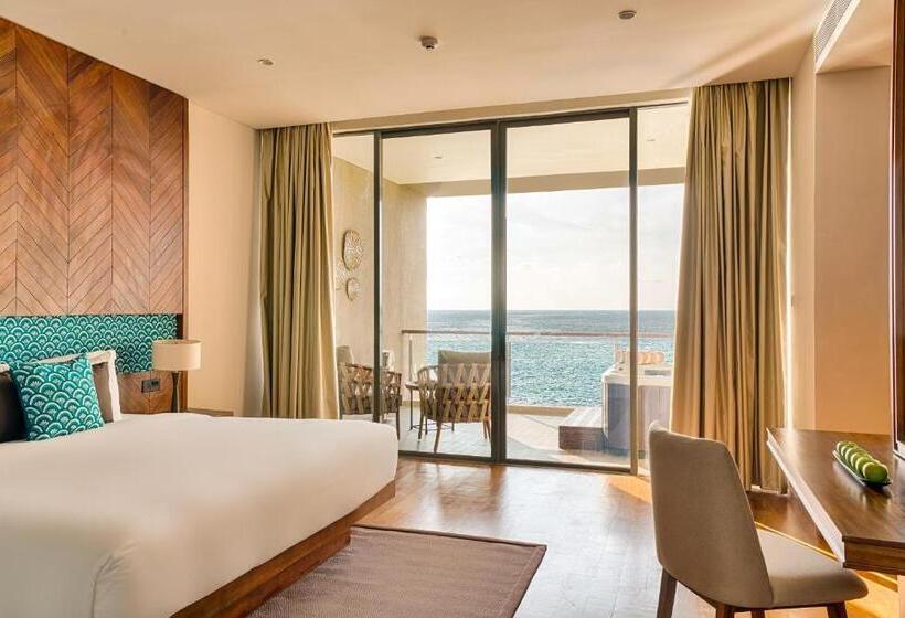 ハイドロマッサージバス付きスイート, Le Grand Galle