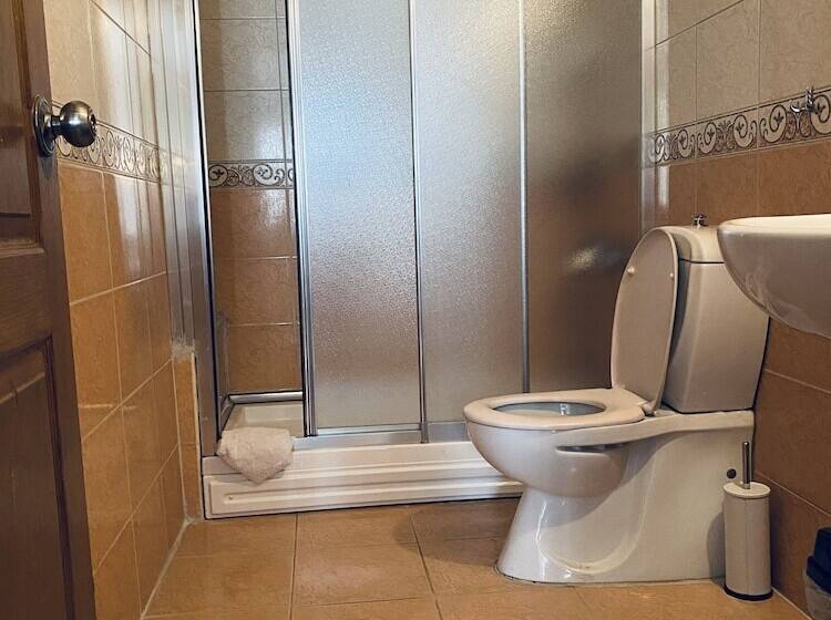 Camera Tripla Standard Vista Piscina, Lemon