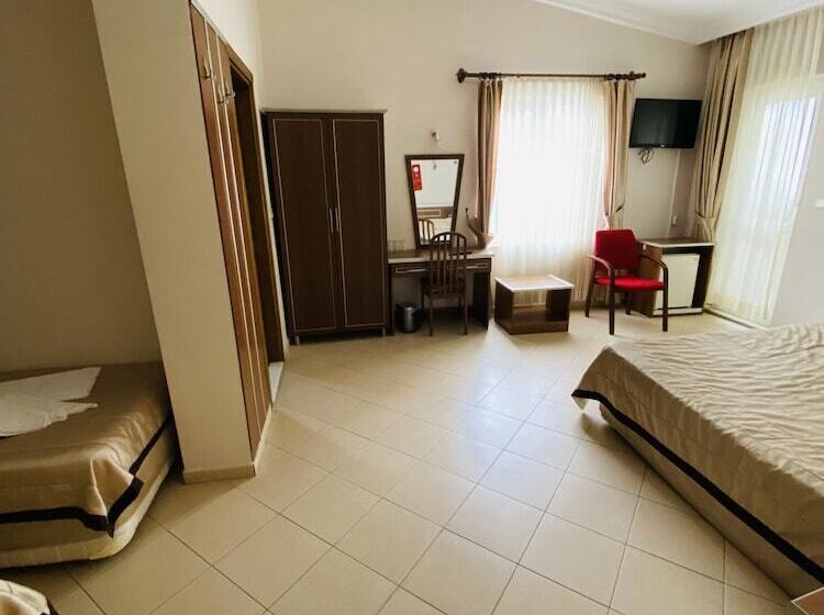 Camera Quadrupla Standard, Lemon