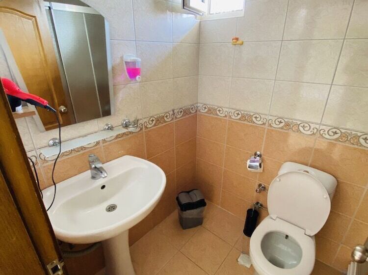 Camera Quadrupla Standard, Lemon