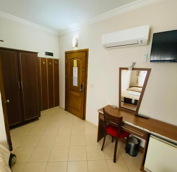 Camera Standard Individuale, Lemon